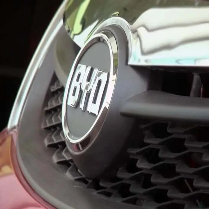 موتور كويت 25 بي-واي-دي-Byd